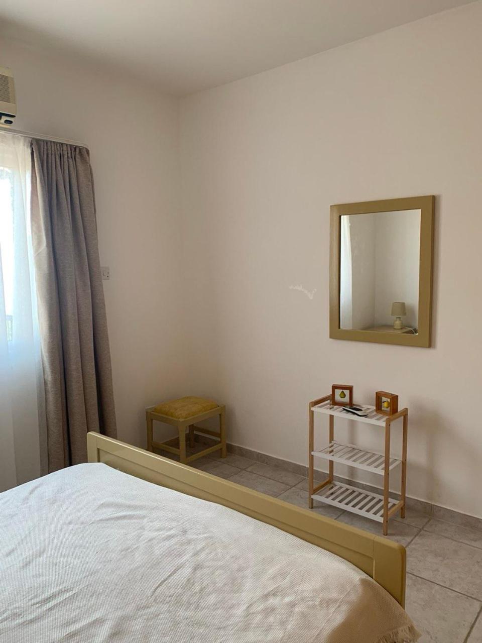 Sirena Kings Apartment Paphos Exterior foto